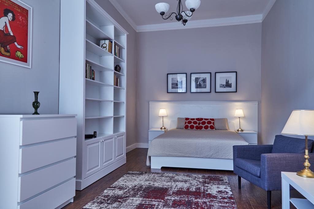 Krakow Old Town 2 Bedroom Royal Apartment Bagian luar foto