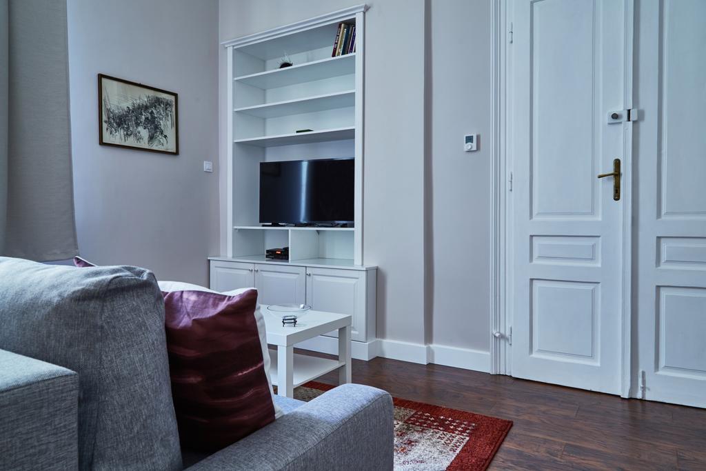 Krakow Old Town 2 Bedroom Royal Apartment Bagian luar foto